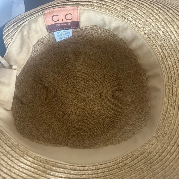 C.C Lovely Paper Hat - Picture 3 of 4